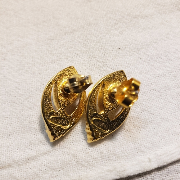 Beautiful Vintage Avon Goldtone and Faux Opal and Rhinestones Pierced Earrings - Picture 3 of 4